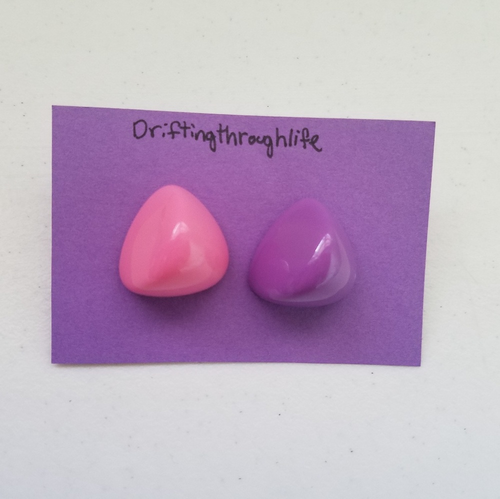 Clean out sale new Handmade Resin Earrings